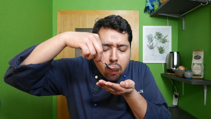 Cocinero sin cuchara, no es cocinero