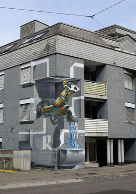Anamorphic Mural Free Water: Baslerstrasse 144, Zürich. 4.5 m x 7.5 m.  Acrylic and Spraycan