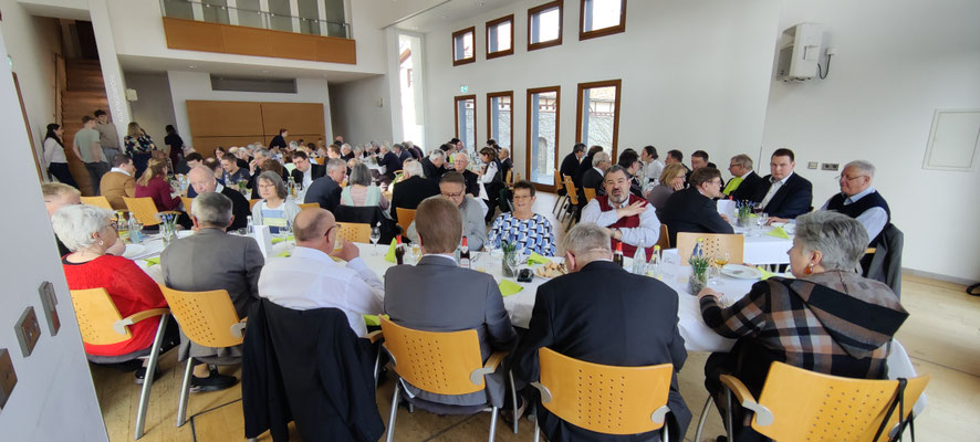Mittagessen im Münsterpfarrhof
