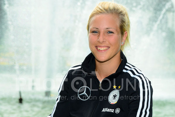 Fotoshooting DFB-Frauen: Svenja Huth   © Karsten Lauer