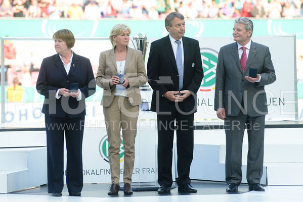 DFB Pokal Finale der Frauen 2013; VfL Wolfsburg gegen Turbine Potsdam, © Karsten Lauer 