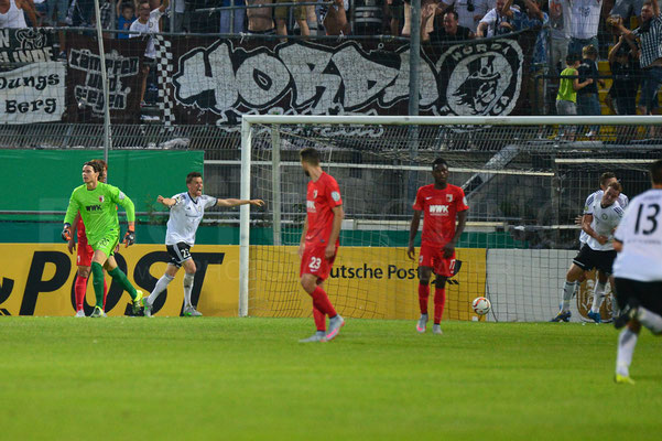 SV Elversberg - FC Augsburg 1:3 n.V. / DFB-Pokal / © Fotograf: Karsten Lauer