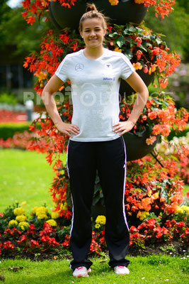 Fotoshooting DFB-Frauen: Lena Lotzen   © Karsten Lauer