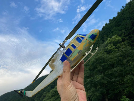 Bell 212 その2 - モデリングプレタ スケールヘリ、スロット Bell 212 その2 - モデリングプレタ スケールヘリ、スロット