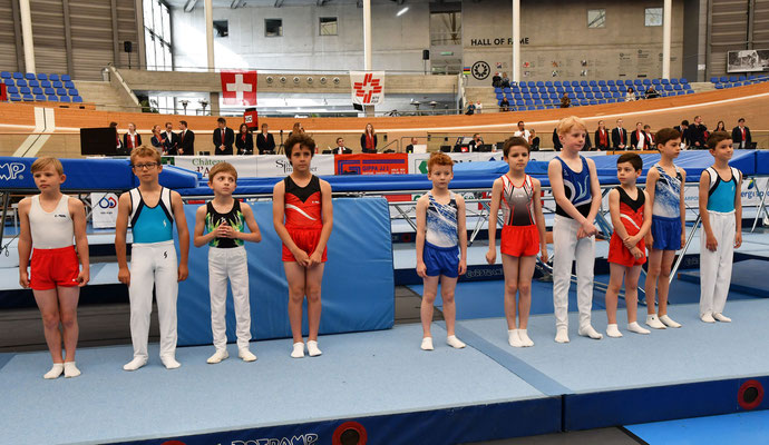 Lois Médico et Théo Scaletta lors de la présentations des gymnastes en lice en U11 garçons