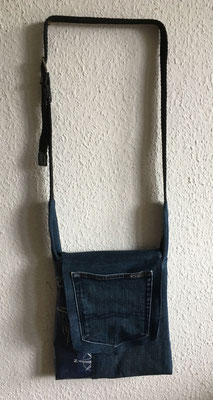  1) aus alter Jeans 30 X 25 cm mit Innentasche
