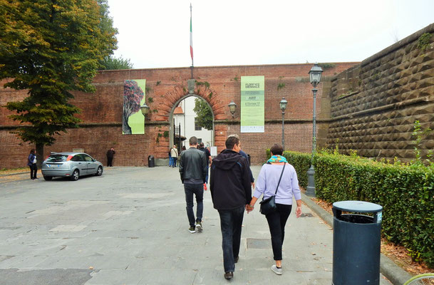Ingresso della Mostra nella Fortezza da Basso