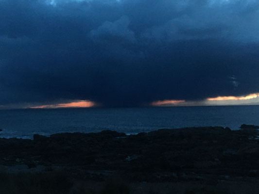 ... verdunkelt den Himmel