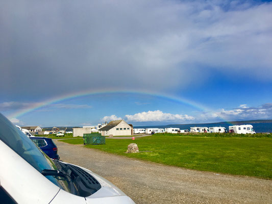 Regenbogen über John O'Groats