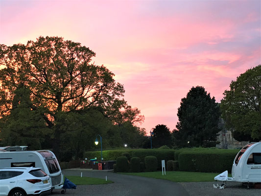 Sonnenuntergang am Campingplatz