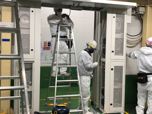 防虫エアーカーテン設置工事