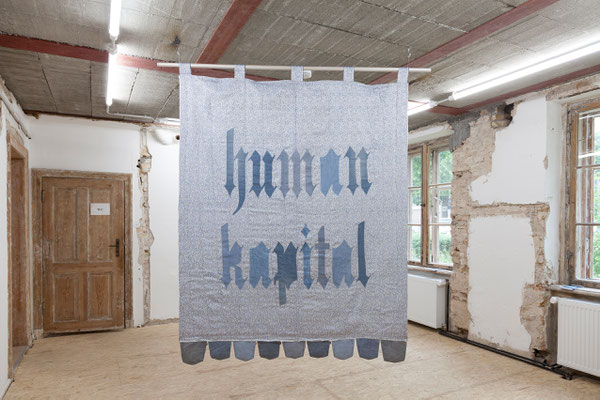 Katrin Hoffert, „Human Kapital“, 2017