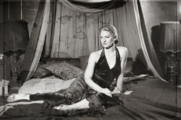 Hope Davis (Bald Witch, Catherine Campbell)