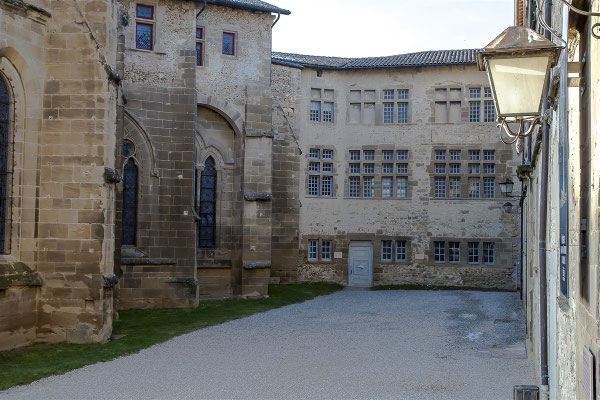 St Antoine l'Abbaye