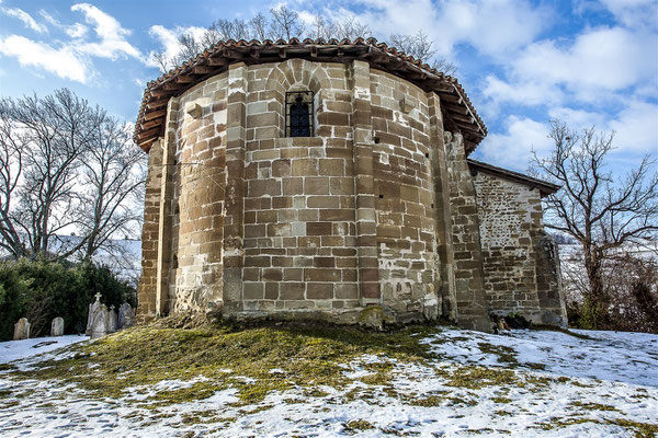 Sur la route de St Antoine l'Abbaye