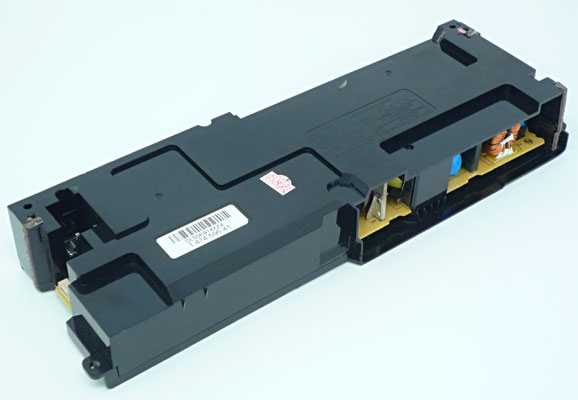 PS4 Netzteil ADP-200ER
