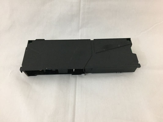 PS4 Netzteil ADP-240CR
