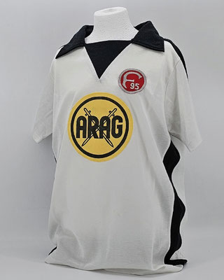 Saison 1979/1980 - Jugend - Alters- und Spielklasse unklar, ebenso die genaue Saison - Trikot, Auswärtstrikot, matchworn, Nr. 10, Spieler unbekannt, Avento, ARAG