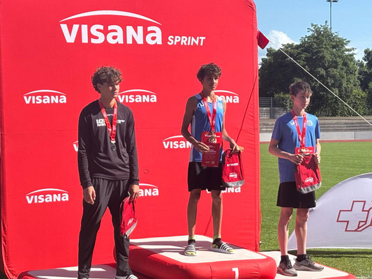 Siegerehrung M15 (@ CY Kontchou)