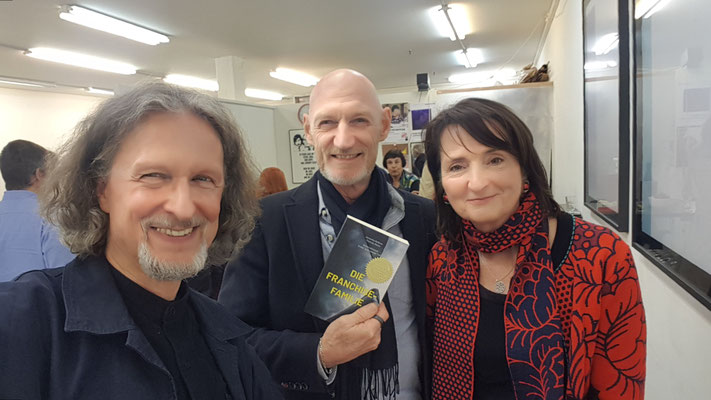 Flemming Jensen mit Autorenduo & Buch © Bellone/Matla 2024