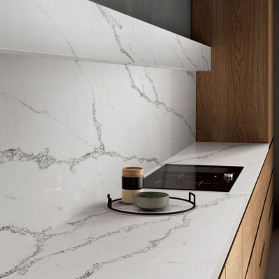 Engineered quartz countertop with splash wall from Calacatta