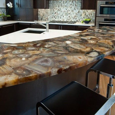 Bar countertop fabricated from brown agate 