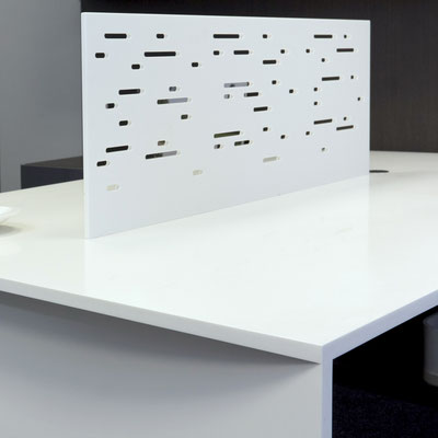 White office table with partition from Corian acrylic stone / fabricator - Gforma
