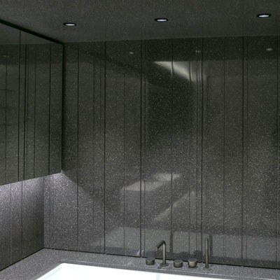 Shower walls from acrylic solid surface / fabricator - Gforma