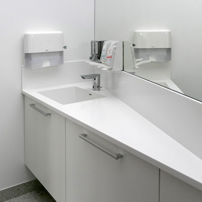 Tailor made laboratory sink with a splashback from acrylic solid surface