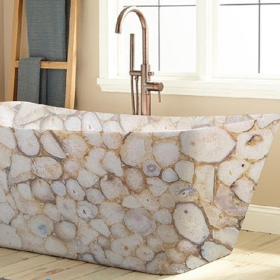 Self-standing bathtub from white agate 