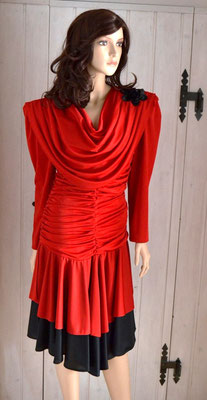 Abendkleid rot-schwarz