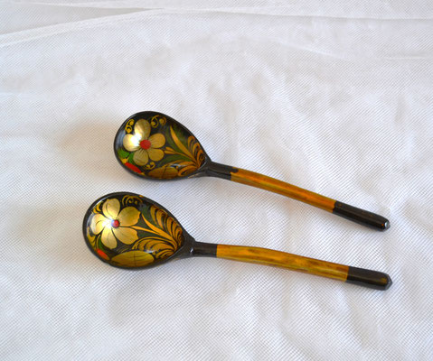 Russische von Hand bemalte Folklore Holzlöffel (2 Stück)
