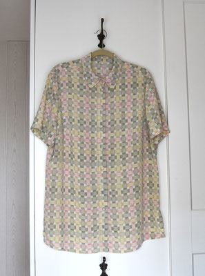 Bluse weiß-grün-gelb-rose