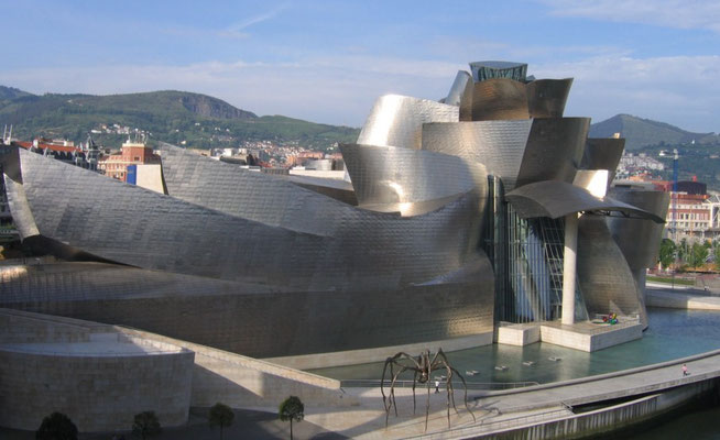 Deconstructivismo: Frank Gehry (Museo Guggenheim, Bilbao 1997)