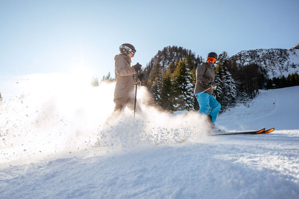 Skifahren am Loser bei Altaussee im winterlichen Ausseerland