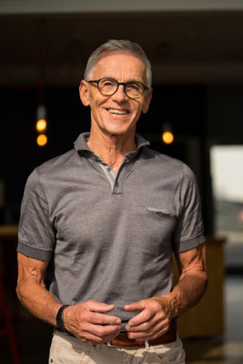 Martin Trolle - "versicherte Kunst.de" -  Coaching Portrait - Frankfurt am Main - Photo by Melina Johannsen