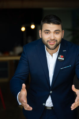 Personal Branding Portrait, Fotograf für Coaches und Berater:innen Frankfurt am Main & Hochtaunuskreis