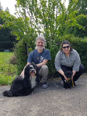 25.08. Angeliki und Roger mit Mia