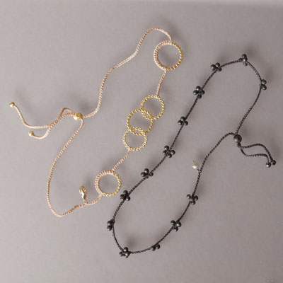 Armbänder, Collier, 750er Gold, geschwärztes Silber, Polyestergarn