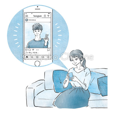 SNSをチェックしている女性のイラスト