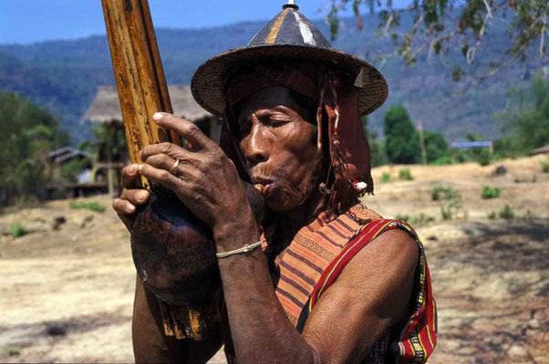 Orgue à bouche duar des Oy. Laos. © P. Kersalé 2006-2024.