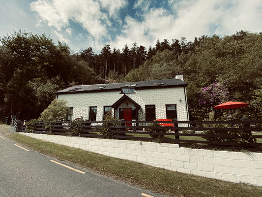 The Railway Cottage in Glenbeigh and the Kerry Walk Way and Greenway