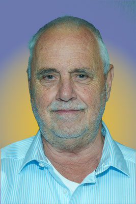 Anton Smit, penningmeester, bariton