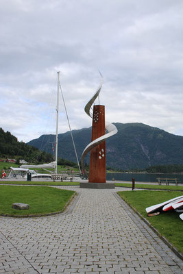 Skulptur in Balestrand