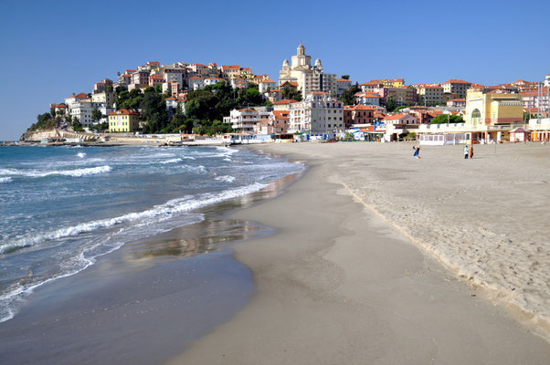 Parasio as seen from the Spiaggia d'oro beach