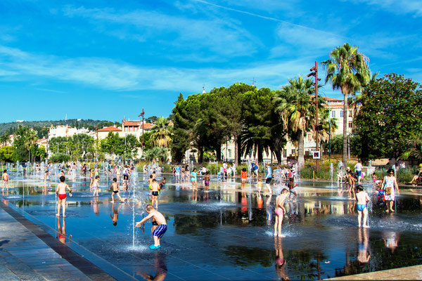 Fountains in Place Massena