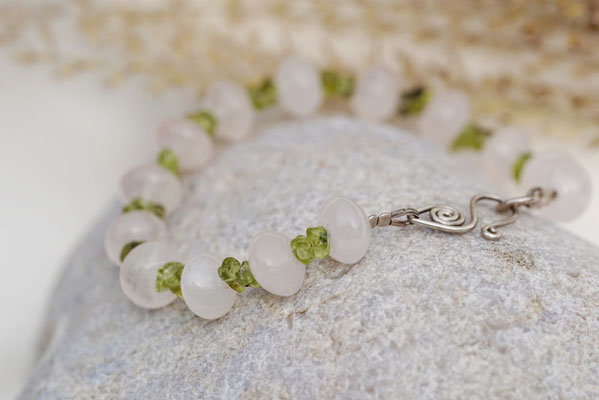 Rosenquarz und Peridot, 20cm     €45