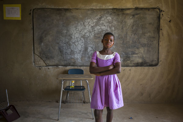 Girls school dropout - Ghana © François Struzik - simply human 2018