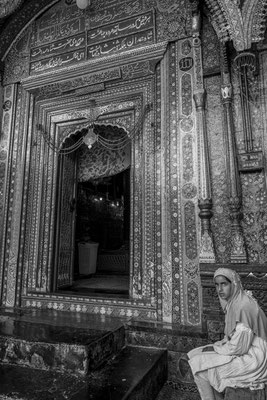 Shrine culture in Kashmir - (Indian Ad. Kashmir / J&K India) - © François Struzik - simply human 2023