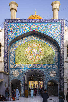 Lal Shabbaz Qalander - Sehwan Sharif Pakistan - © François Struzik - simply human 2015